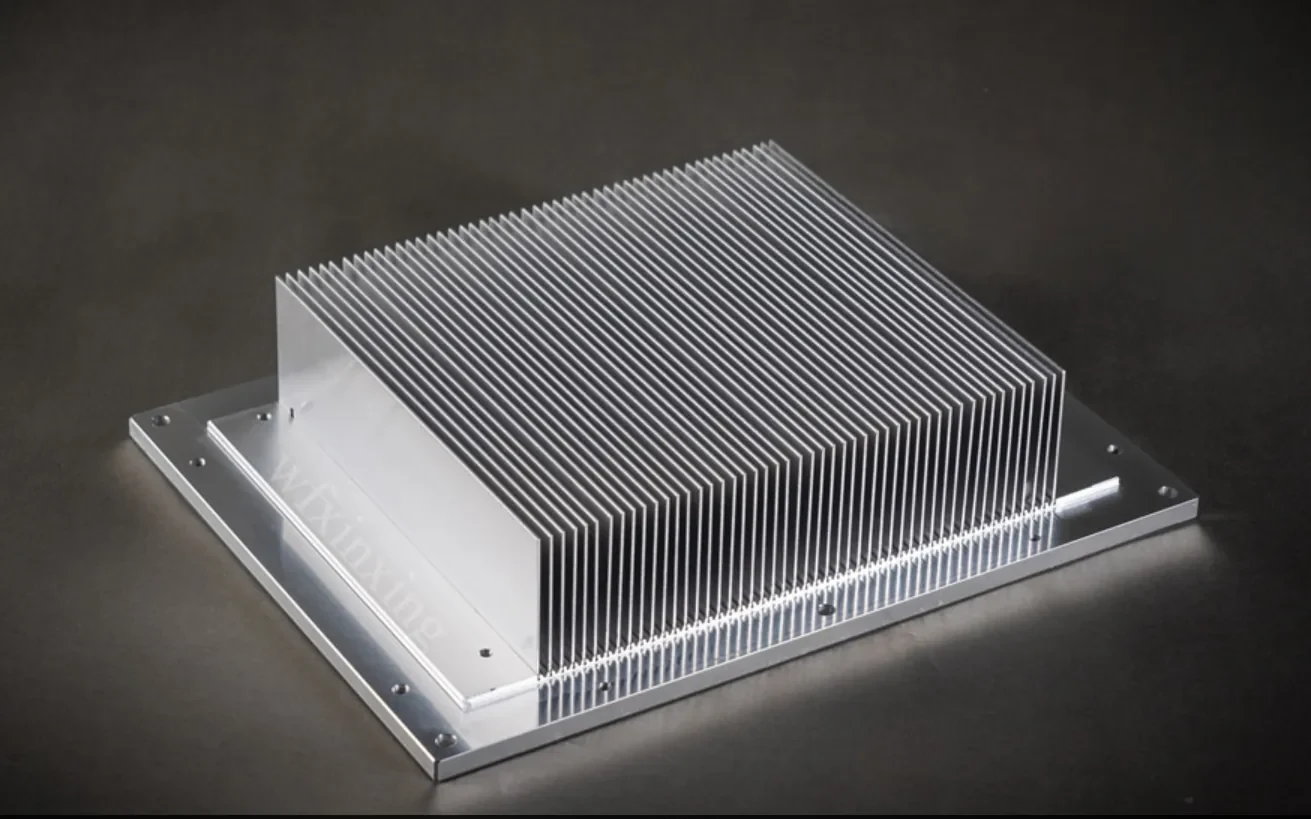 High density fin heatsink
